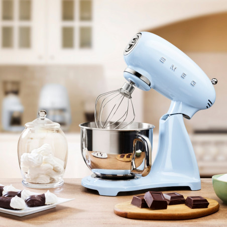 Μίξερ SMEG SMF03PBEU, 800 W, 4,8 λίτρα, 10 ταχύτητες, Λειτουργία ομαλής εκκίνησης, Αντιολισθητικά πόδια, Παστέλ μπλε