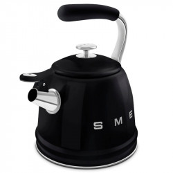 Βραστήρας με σφυρίχτρα Smeg CKLW2001BL, 2,3 λίτρα, επαγωγική εστία, λαβή που δεν ζεσταίνεται, μαύρος