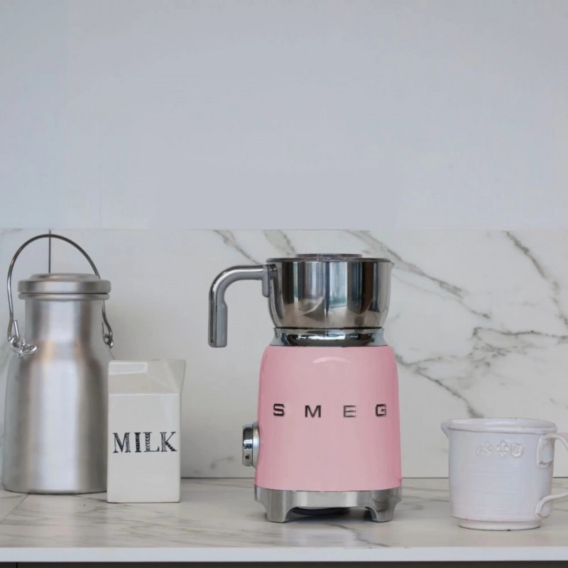 Συσκευή αφρισμού γάλακτος Smeg MFF11PKEU, 500 W, 600 ml, 8 προγράμματα, Αφαιρούμενη κανάτα, Αυτόματη απενεργοποίηση, Ροζ