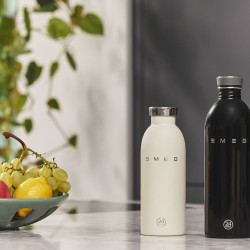 Θερμός SMEG Clima 50's Style WBF01CR, 500 ml, Αεροστεγές κλείσιμο, Διπλό τοίχωμα, Ανοξείδωτο ατσάλι 18/8, Κρεμ