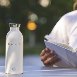 Θερμός SMEG Clima 50's Style WBF01CR, 500 ml, Αεροστεγές κλείσιμο, Διπλό τοίχωμα, Ανοξείδωτο ατσάλι 18/8, Κρεμ