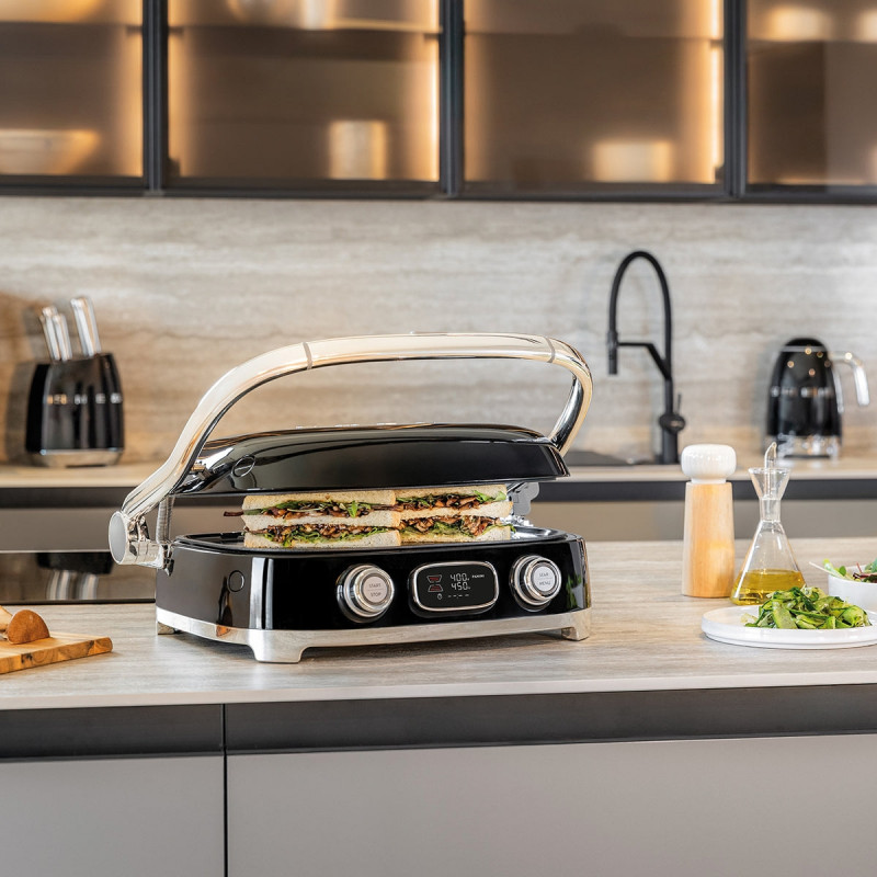 Ηλεκτρική ψησταριά Smeg MGF01BLEU, 2000 W, 60-230 °C, οθόνη LCD, 4 ανταλλακτικά εξαρτήματα, χρονοδιακόπτης 60 λεπτών, μαύρο