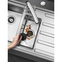 Μύλος τροφικών απορριμμάτων/Pig Smeg KITFD050, 375 W, 0,75 HP, Για νεροχύτες με σιφόνι 9 εκ., Αντιδιαβρωτική προστασία, Μαύρο/Ανοξείδωτο