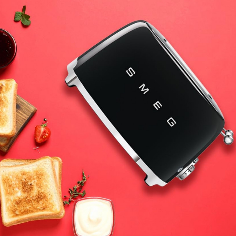 Τοστιέρα SMEG 50's Style TSF03BLEU, 2000 W, 4 φέτες, 6 επίπεδα, Δίσκος για ψίχουλα, Ενσωματωμένο καλώδιο, Ανοξείδωτο ατσάλι, Μαύρο