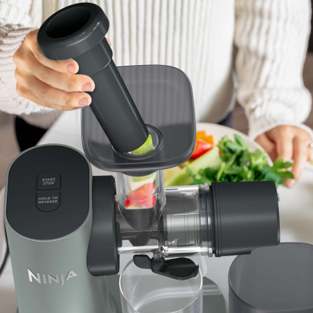 Αποχυμωτής 3 σε 1 Ninja NeverClog JC152EU, 150 W, 700 ml, Ψυχρή έκθλιψη, Κοπή, Τρίψιμο, Φίλτρα για πολτό, Γκρι