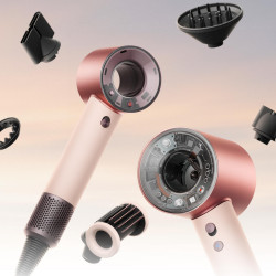 Στεγνωτήρας μαλλιών Dyson HD19 Travel™ 492457-01, 1220 W, 11,6 l/s, 2 ταχύτητες, 3 ρυθμίσεις θερμοκρασίας, Air Multiplier, Έξυπνος έλεγχος θερμοκρασίας, Κεραμικό ροζ/ροζ χρυσό