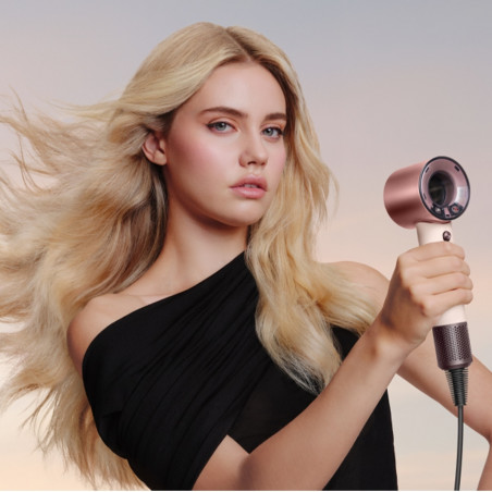 Στεγνωτήρας μαλλιών Dyson HD19 Travel™ 492457-01, 1220 W, 11,6 l/s, 2 ταχύτητες, 3 ρυθμίσεις θερμοκρασίας, Air Multiplier, Έξυπνος έλεγχος θερμοκρασίας, Κεραμικό ροζ/ροζ χρυσό