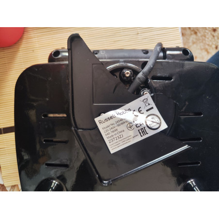 Μεταχειρισμένος: Russell Hobbs Fiesta 24540-56 Τοστιέρα με Αποσπώμενες Πλάκες για 2 Τοστ, 750W, Μαύρη