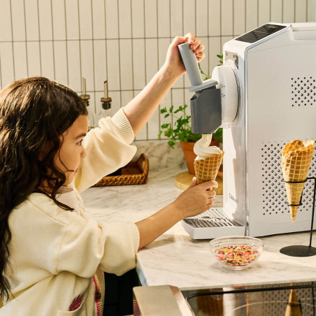 Μεταχειρισμένος: Μηχανή παγωτού 6 σε 1 Cuisinart Frost Fusion Ice Cream & Slushie ICE201E, 170 W, 1,6 λίτρα, Έξυπνη δοσολογία, Διατήρηση θερμοκρασίας, Συμπιεστής, Λευκό